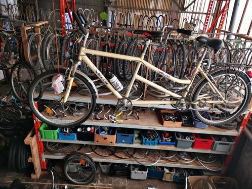 liquidation de l'atelier VÉLO par pièce pas globale, Vélos & Vélomoteurs, Vélos | Tandems, Utilisé, Enlèvement ou Envoi