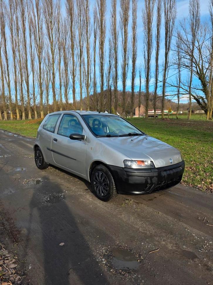 Fiat punto prête a immatriculé, Autos, Fiat, Particulier, Punto, Essence, Enlèvement