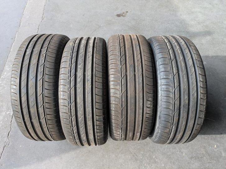 2 of 4 Bridgestone Turanza 215/60-16 zomerbanden, Auto-onderdelen, Banden en Velgen, Band(en), Zomerbanden, 16 inch, 215 mm, Gebruikt