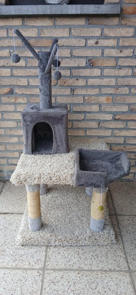 Choisissez un arbre à chat à Viane, Animaux & Accessoires, Enlèvement, Griffoir