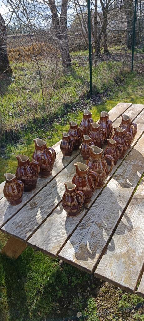 Très beaux lot pichets en grès Renault verseuse des 7 nain, Antiquités & Art, Antiquités | Céramique & Poterie, Enlèvement ou Envoi