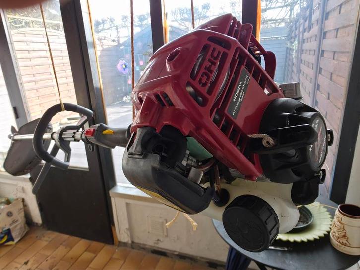 Honda bosmaaier UMK425E, Jardin & Terrasse, Débroussailleuses, Enlèvement