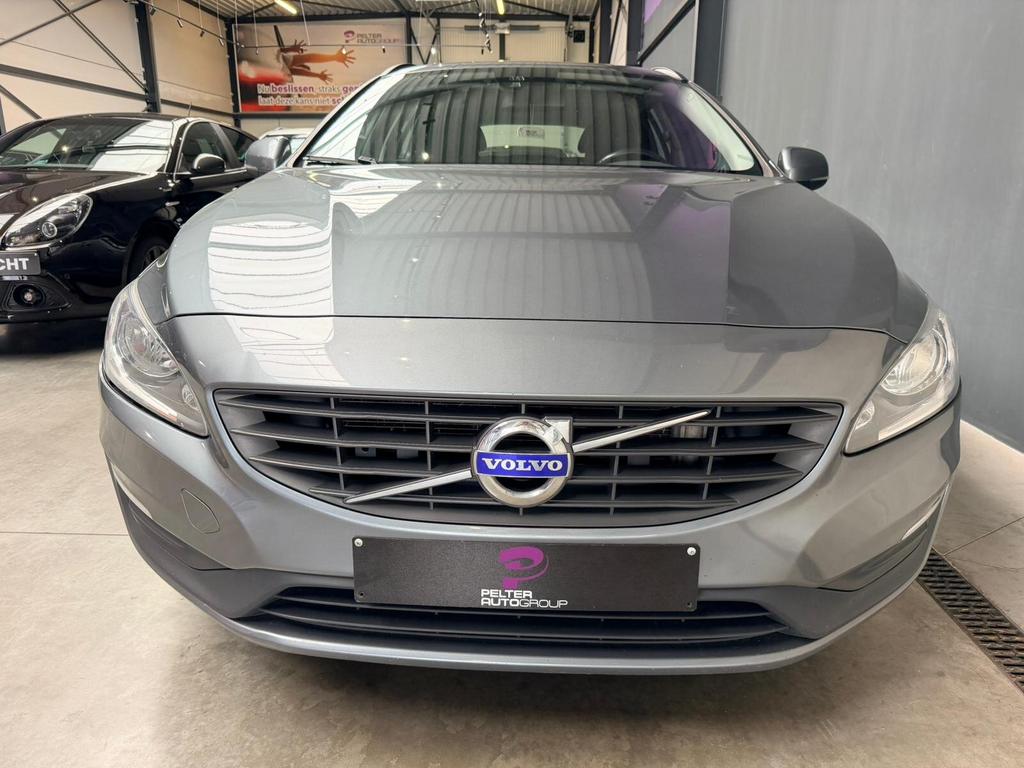 Volvo V60 2.0 Diesel D2 Automaat Perfecte staat!, Auto's, Volvo, Parkeersensor, 4 cilinders, 1969 cc, 0 kg