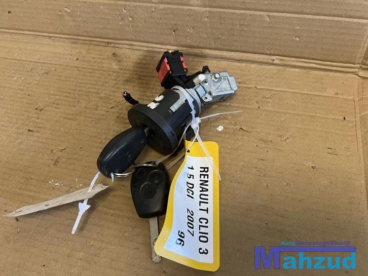 RENAULT CLIO 3 contactslot met 2 sleutels 2005-2012, Auto-onderdelen, Overige Auto-onderdelen, Renault, Gebruikt