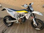Husqvarna 701 supermoto, Motos, Motos | Husqvarna, Particulier, Permis Moto A2 minimum, 12 à 35 kW, Éclairage LED