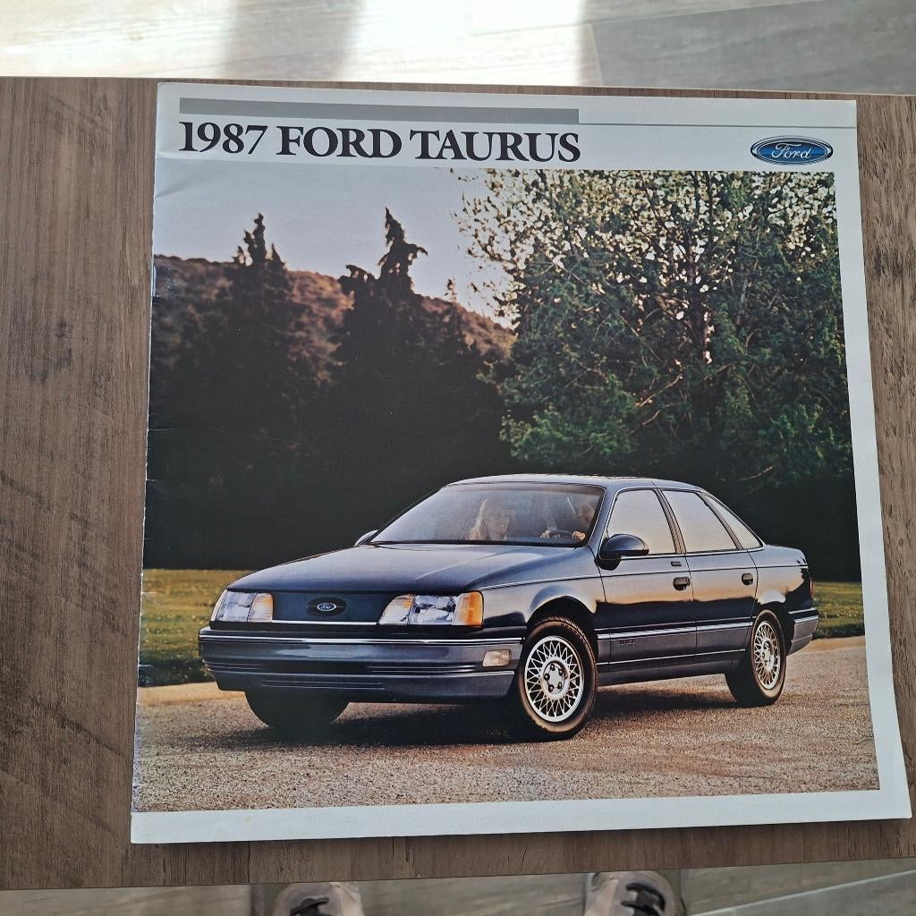 FORD TAURUS 1987, Livres, Autos | Brochures & Magazines, Enlèvement ou Envoi, Neuf, Ford
