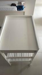 Verzorgingstafel, Ophalen, Gebruikt