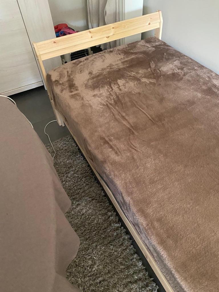 Enkel bed + lattenbodem en matras, Huis en Inrichting, Ophalen, Gebruikt, 90 cm, Eenpersoons