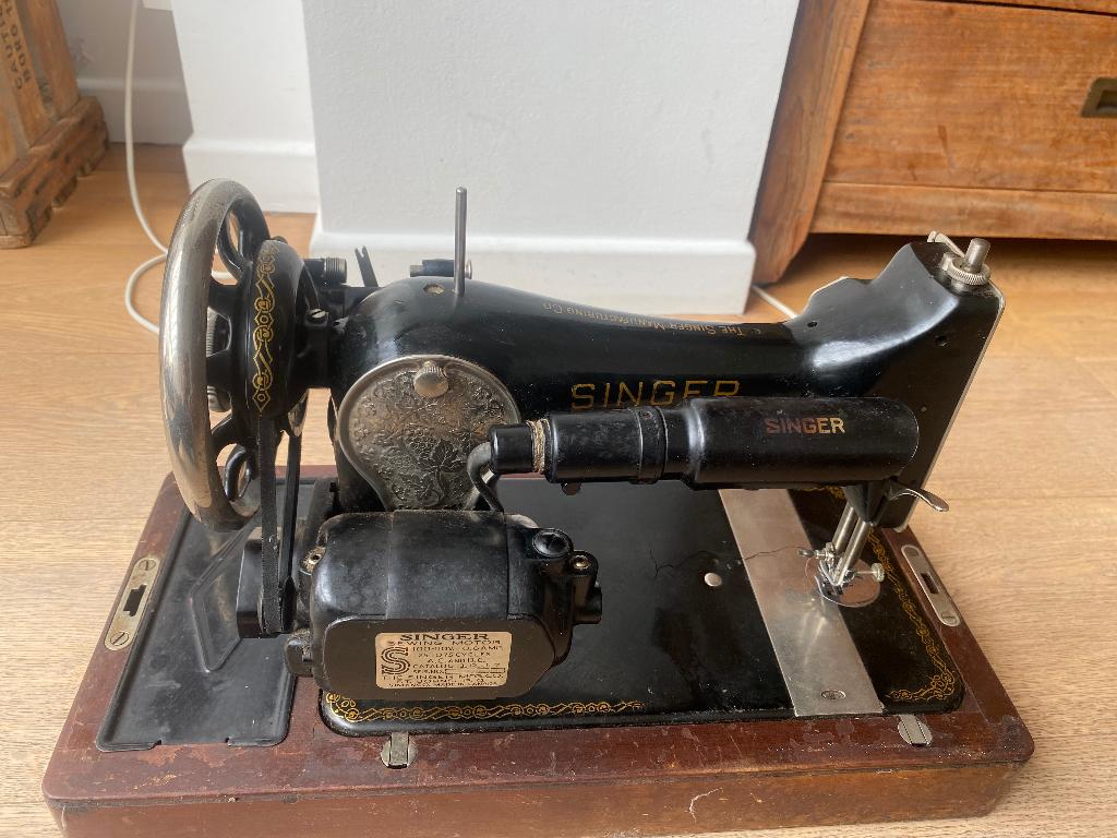 Machine à coudre Singer 1930/40, Antiquités & Art, Enlèvement