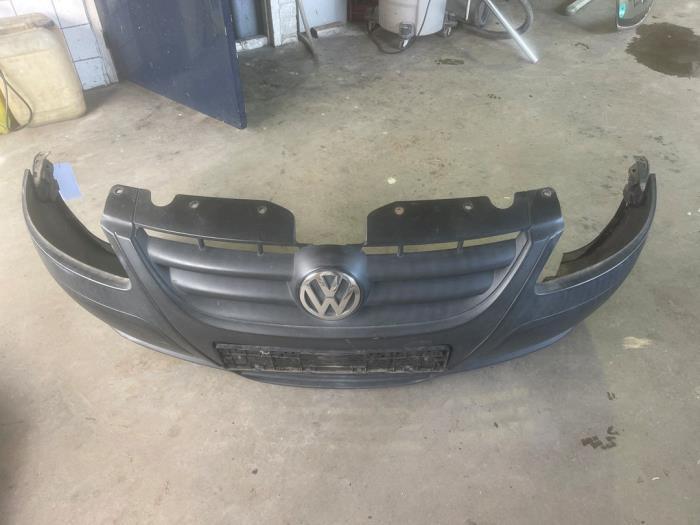 Voorbumper van een Volkswagen Fox, Auto-onderdelen, Carrosserie, Bumper, Volkswagen, Gebruikt, 3 maanden garantie, Ophalen of Verzenden
