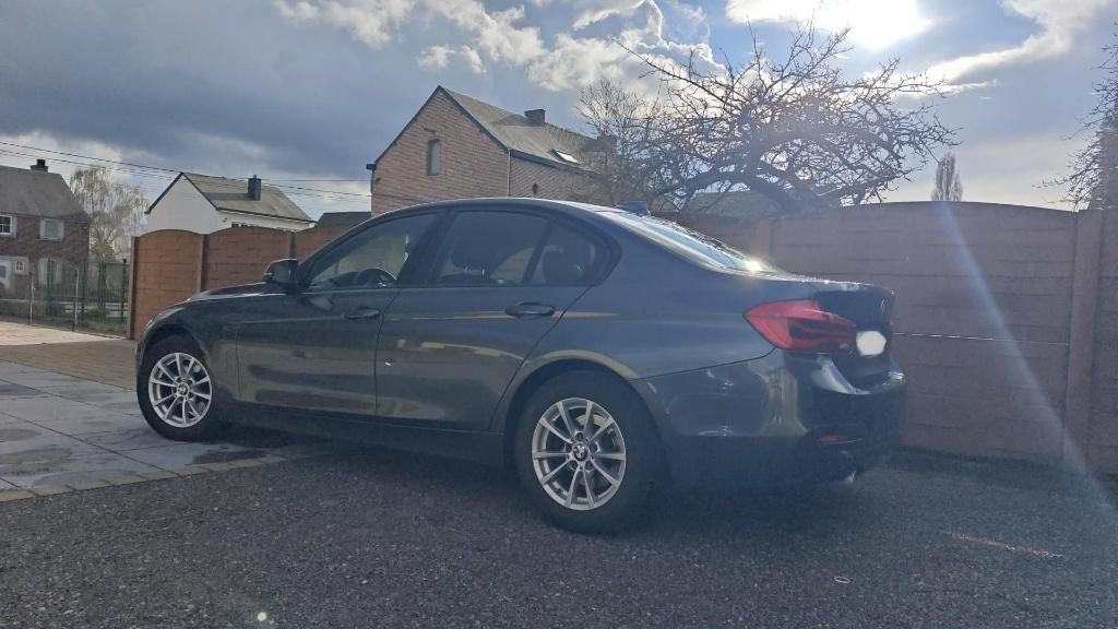 BMW 318d AUTOMATIQUE 2018 155000KM 136CV, Autos, BMW, Particulier, Série 3, ABS, Phares directionnels, Régulateur de distance
