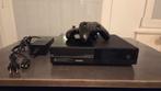 XBox One + 2 controllers, Games en Spelcomputers, Ophalen