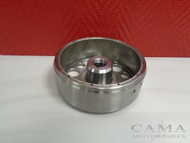 VLIEGWIEL Honda CBR 600 RR 2003-2004 (CBR600RR PC37), Motoren, Onderdelen | Honda, Gebruikt