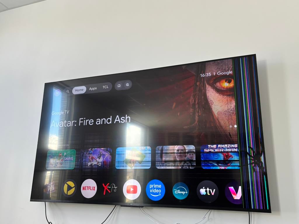 TCL 95 inch Smart TV – scherm beschadigd – werkt nog –, Ophalen, Gebruikt, Smart TV