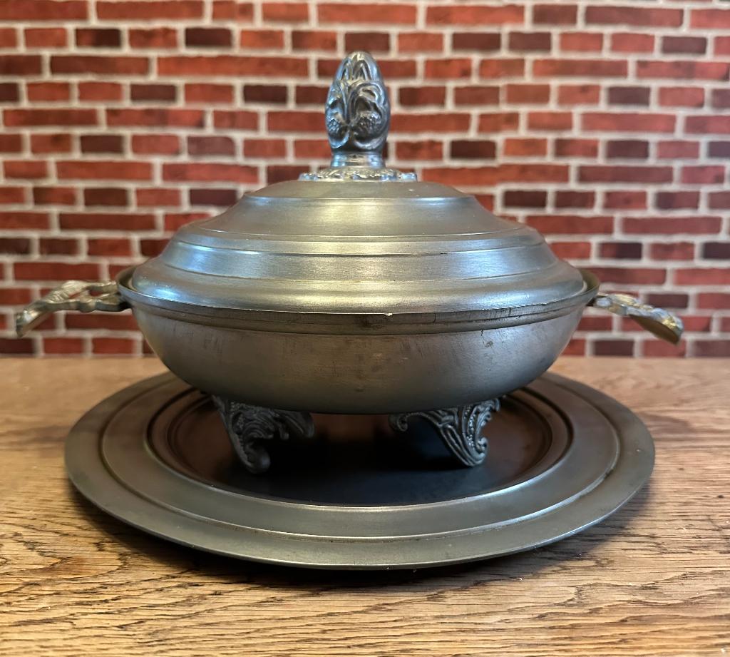 Soupière  en étain, Antiquités & Art, Enlèvement