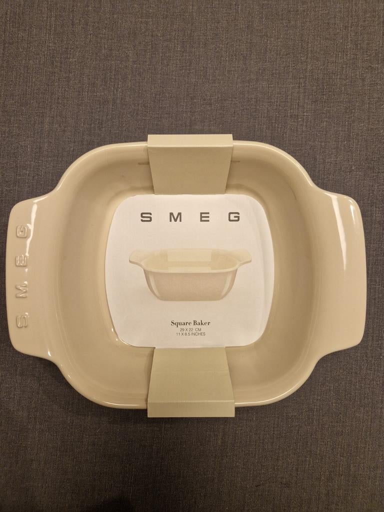 Nouveau plat à four SMEG Square Baker 29 x 22 cm, Enlèvement ou Envoi, Neuf, Pierre/céramique, Smeg