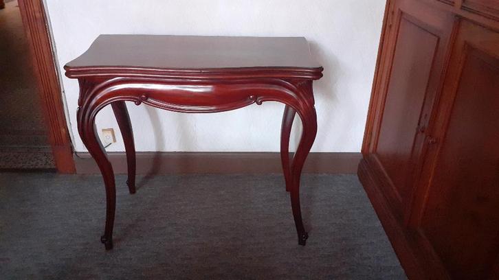 Table de jeux ancienne, Antiquités & Art, Antiquités | Meubles | Tables, Enlèvement