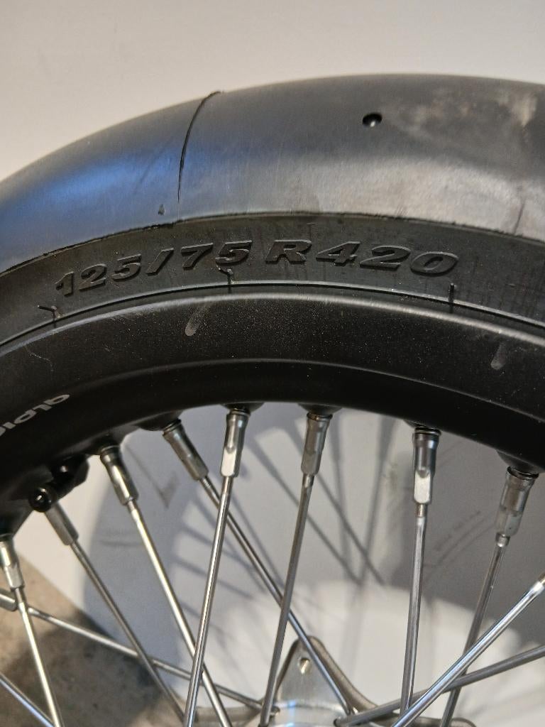 jante avant supermotard husqvarna 2026, Motos, Entreprise, Neuf