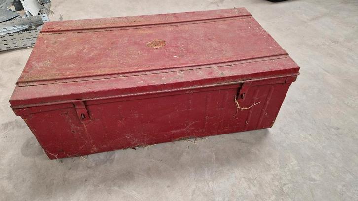 Caisse en métal authentique - Look industriel et vintage, Antiquités & Art, Curiosités & Brocante, Enlèvement