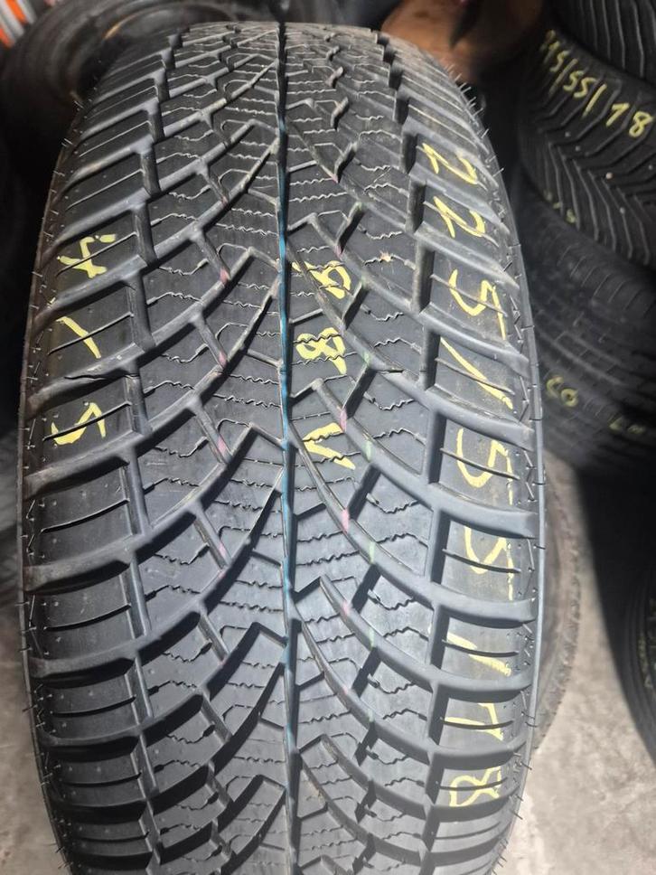 225/55/18 4 SEIZOEN, Auto-onderdelen, Besturing, Ophalen