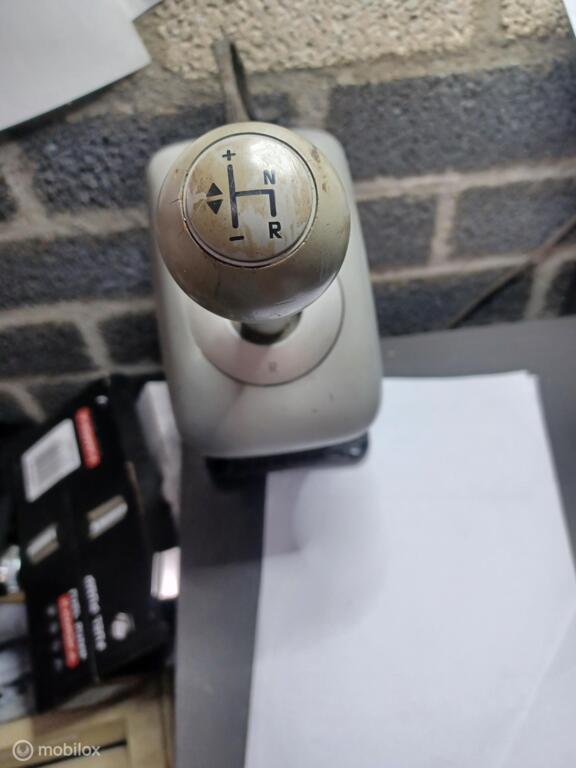 Selectiehendel robot Renault Twingo I ('93-'07) 8200047474, Autos : Pièces & Accessoires, Transmission & Accessoires, Renault