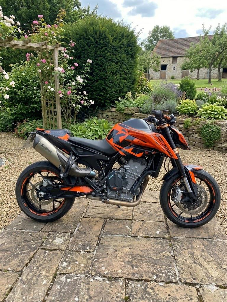 Ktm Duke 790 2024 permis a2, Particulier