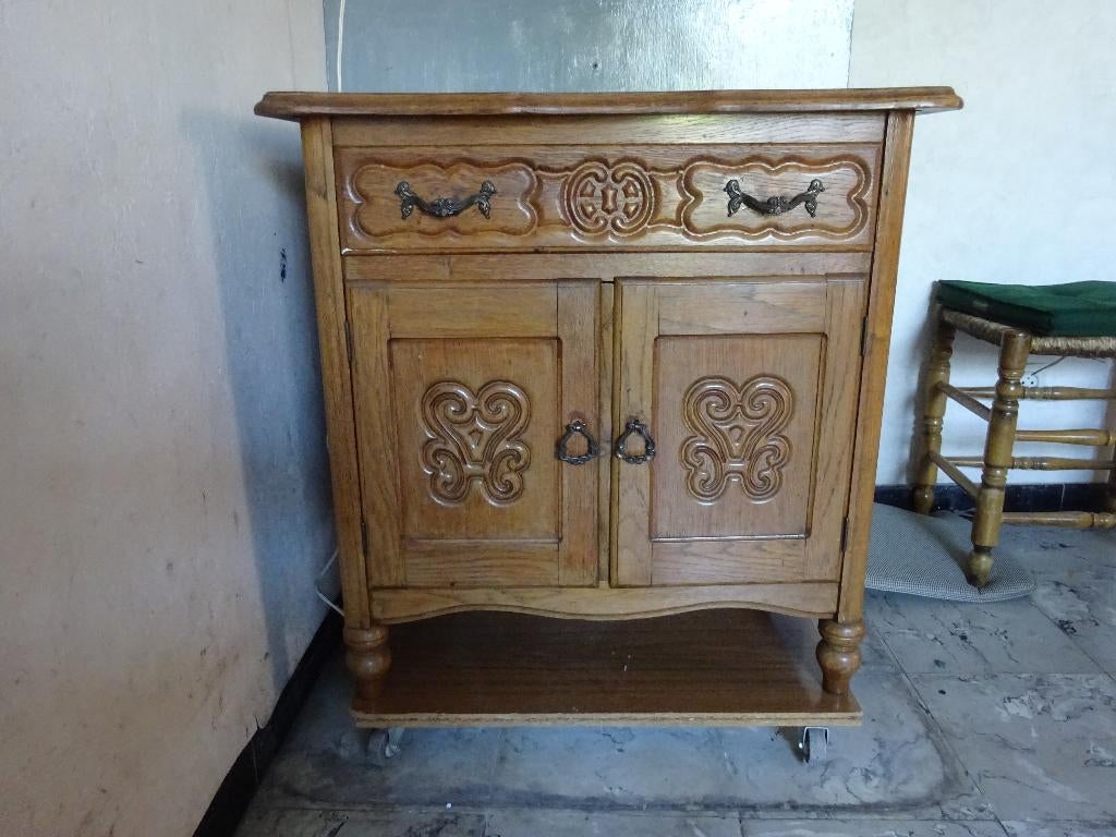 bijzetkastje, Huis en Inrichting, Ophalen, Gebruikt, Eikenhout, 50 tot 100 cm