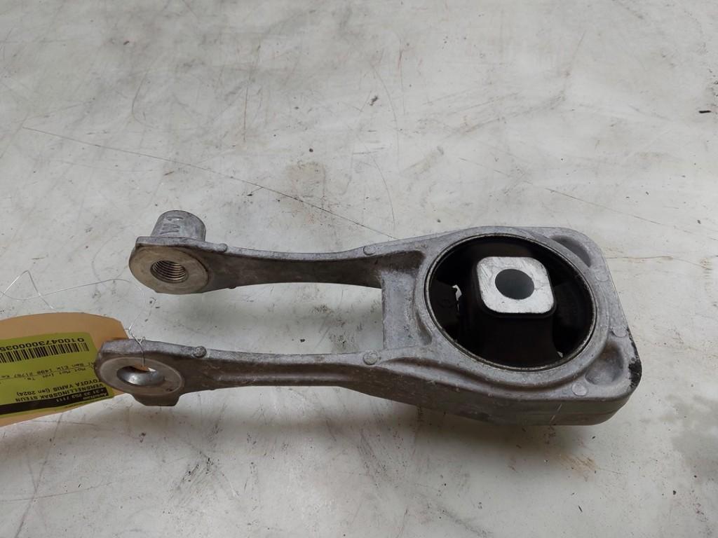 SUPPORT BOITE DE VITESSES Toyota Yaris IV (P21 / PA1 / PH1), Autos : Pièces & Accessoires, Suspension & Châssis, Toyota, Utilisé