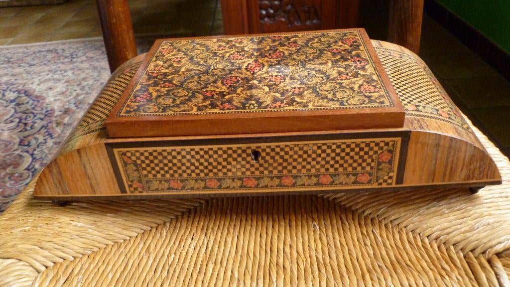 MUZIEKDOOS, Antiek en Kunst, Curiosa en Brocante, Ophalen