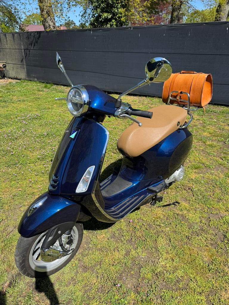 Vespa primavera 50cc, Ophalen, Zo goed als nieuw
