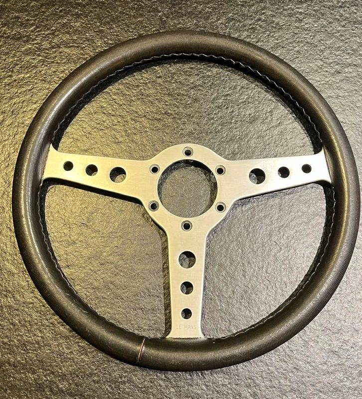 Volant sport MOMO Le Mans, vintage rare, Autos : Pièces & Accessoires, Commande, Alfa Romeo, Pièces américaines, Audi, BMW, Citroën