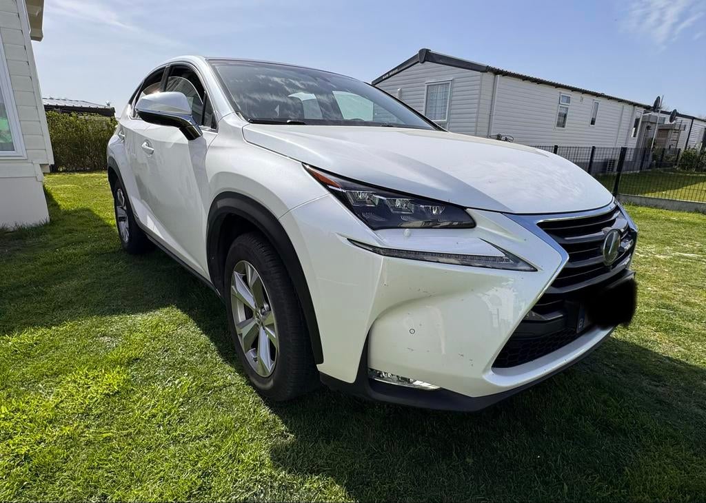 Lexus nx300h Privilege Line TOPSTAAT, Auto's, Lexus, Startonderbreker, 145 kW, 4 cilinders, Wit