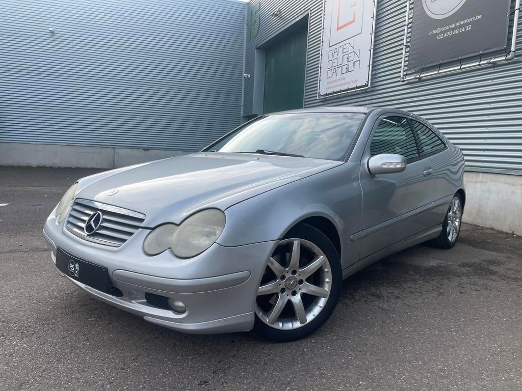 Mercedes-Benz C-Klasse 220 Coupé/Airco/Leder/Gekeurd, Autos, Mercedes-Benz, Argent ou Gris, Achat, Boîte manuelle, Diesel