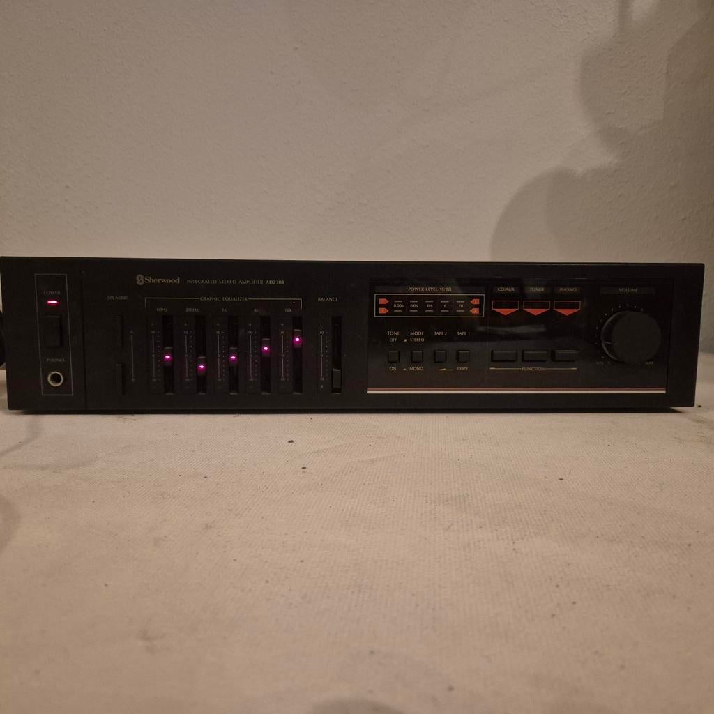Sherwood AD230B Integrated Stereo Amplifier, TV, Hi-fi & Vidéo, Enlèvement, Utilisé