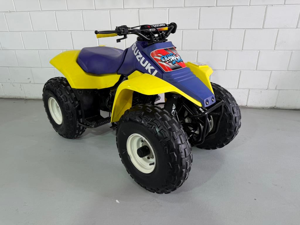 Zeer mooie suzuki lt80 UNIEKE KLEUREN, Motos, Enlèvement ou Envoi