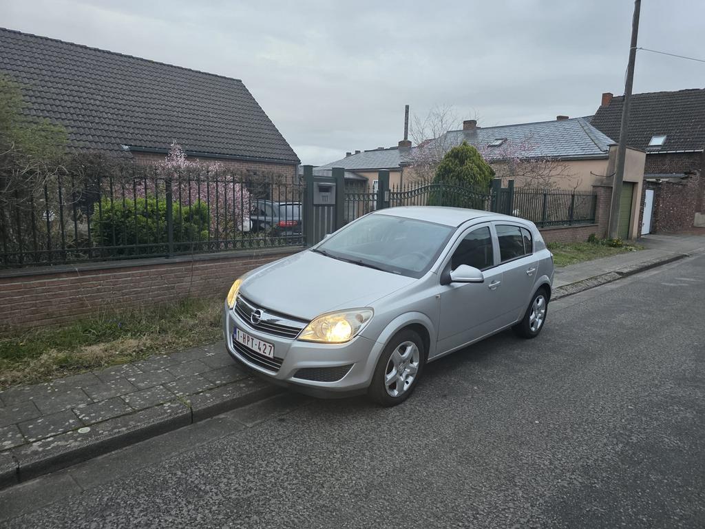 OPEL ASTRA 1.7 DTI 110.000 KM EURO 5, Achat, 5 portes, Particulier, 1700 cm³