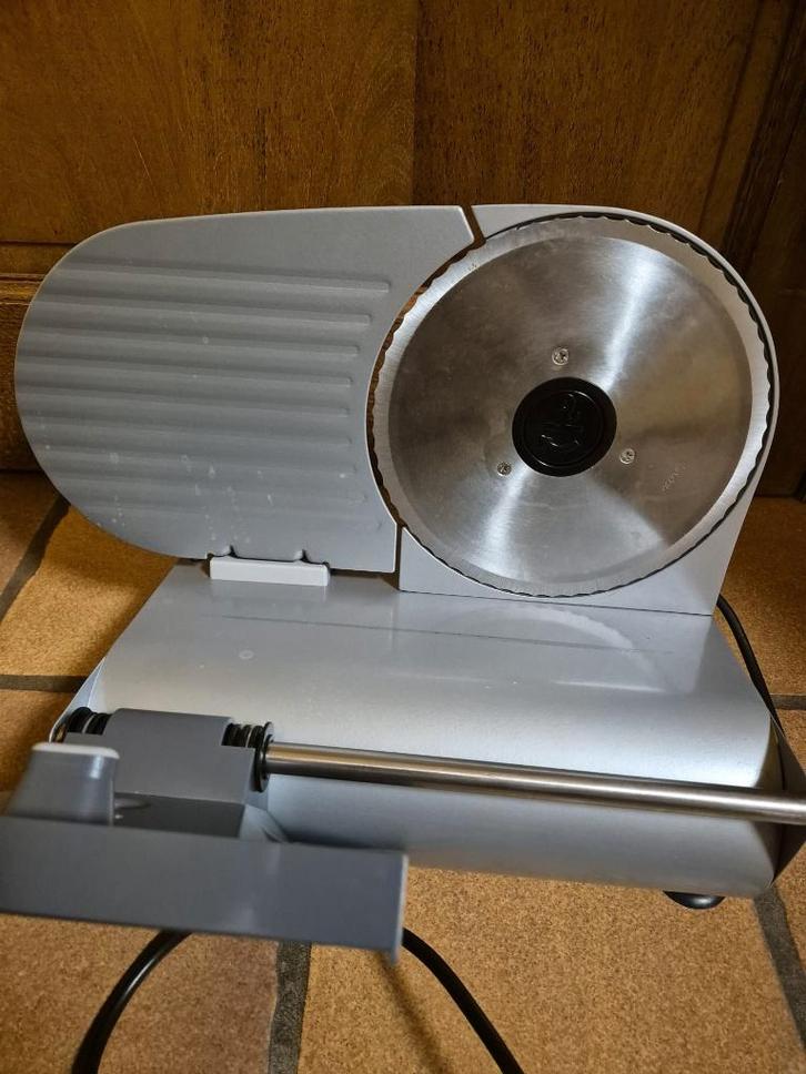 Trancheuse/Slicer DOMO DO521S, Articles professionnels, Horeca | Équipement de cuisine, Boulangerie et Boucherie, Utilisé, Enlèvement