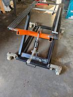 Motorlift voor harley davidson, Enlèvement