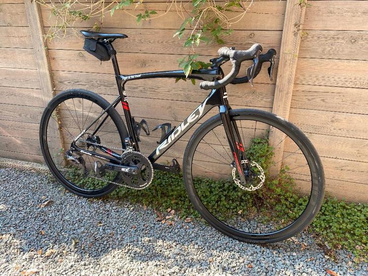 Ridley Fenix Ultegra Di2 (Pauwels Sauzen), Vélos & Vélomoteurs, Vélos | Vélos de course, Comme neuf, Hommes, Autres marques, Carbone