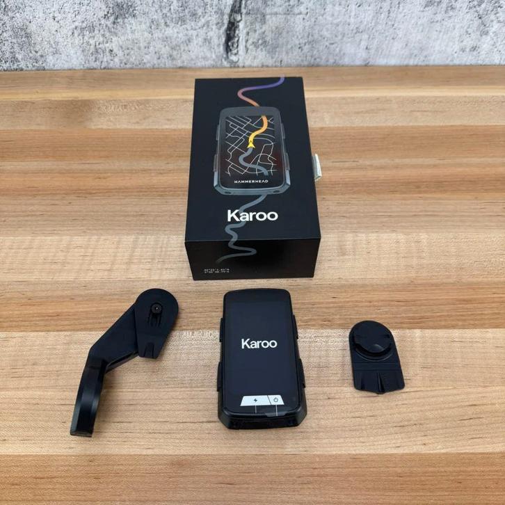 Hammerhead Karoo 3 GPS Fietscomputer met Touchscreen, Fietsen en Brommers, Fietsaccessoires | Fietscomputers, Zo goed als nieuw