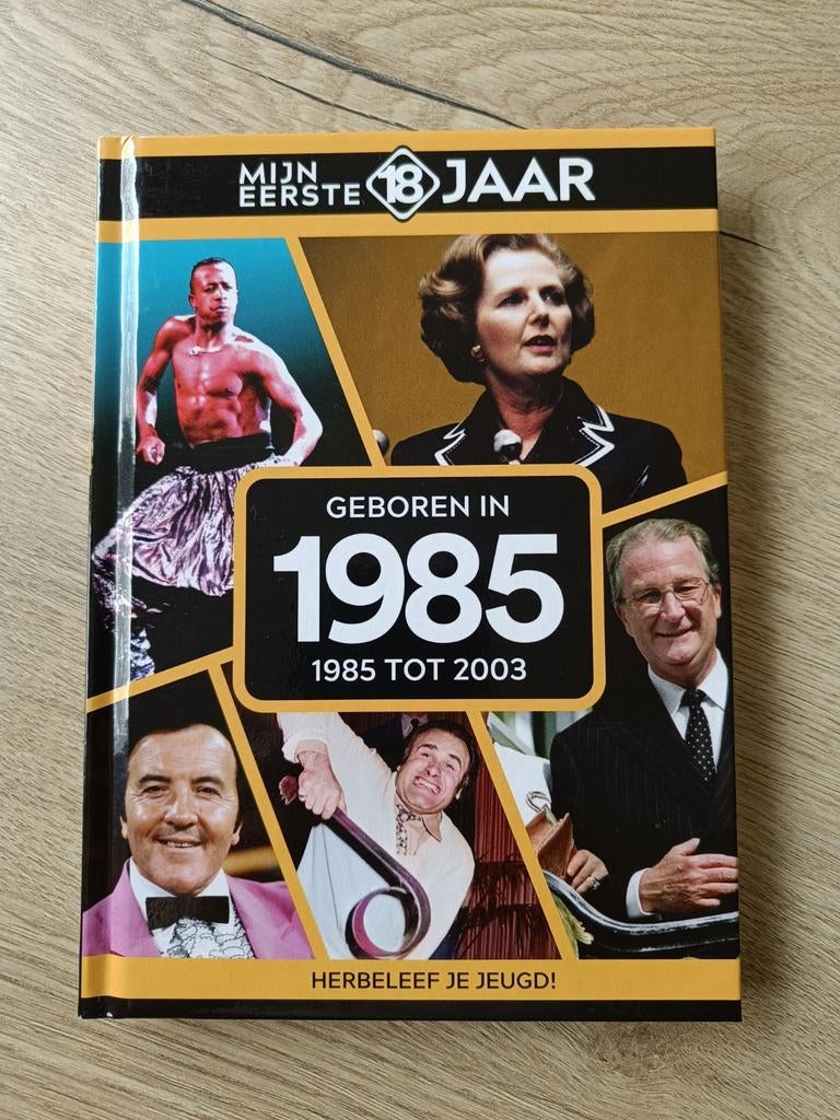 Boek: Mijn eerste 18 jaar (1985) Nieuw!!! 📚📚📚, Boeken, Film, Tv en Media, Ophalen of Verzenden