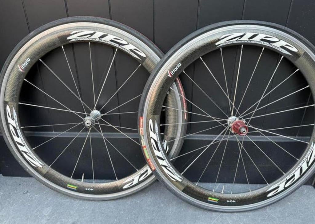 Paire de roues en carbone Zipp 404, Vélos & Vélomoteurs, Enlèvement, Carbone
