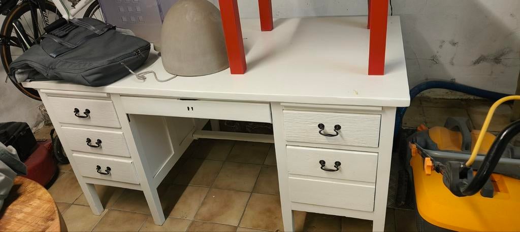 Bureau gratis op te halen, Enlèvement