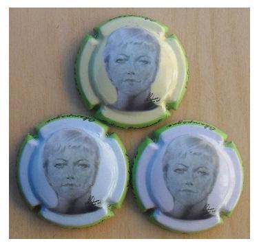 Champagne capsules - Pessenet D 47-47b (L 7690), Verzamelen, Complete verzamelingen en Collecties, Verzenden