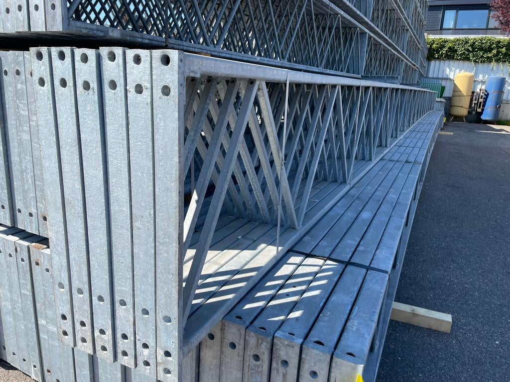 Traliespanten | Lengte= 12.680 mm | Hoogte=570 mm, Dieren en Toebehoren, Vogels | Hokken en Kooien, Ophalen, Gebruikt, Metaal