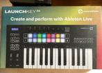 NOVATION LAUNCH KEY 25 MK3, Muziek en Instrumenten, Ophalen, Gebruikt