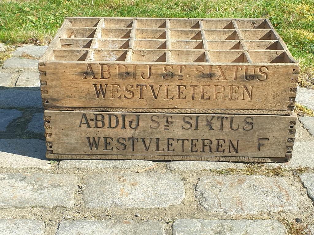 Poubelles vides Westvleteren., Collections, Enlèvement