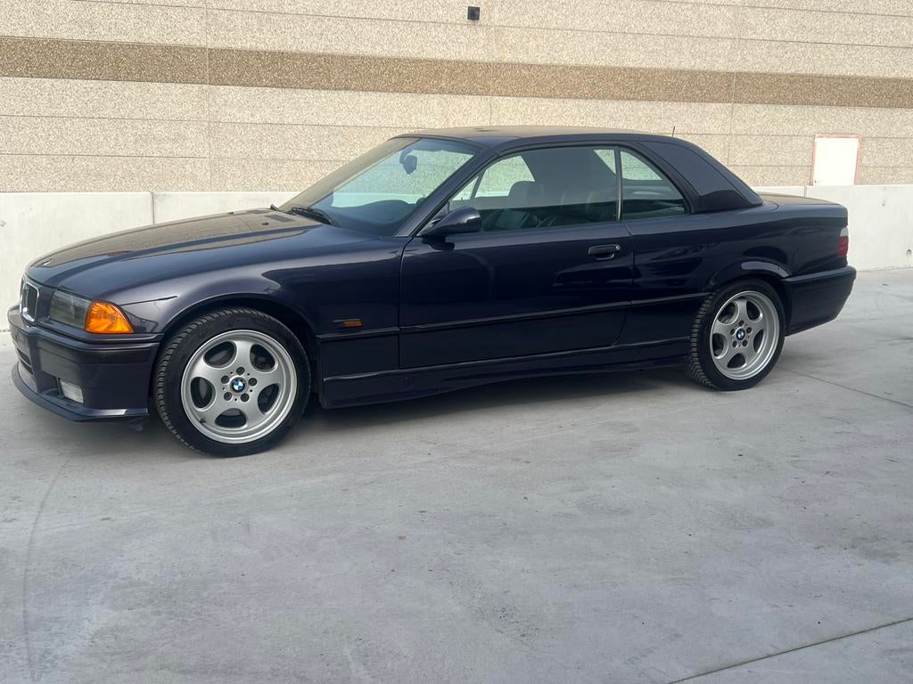 Bmw 320i 6 cilinder oldtimer, Auto's, Leder, Bedrijf, 3 Reeks, ABS