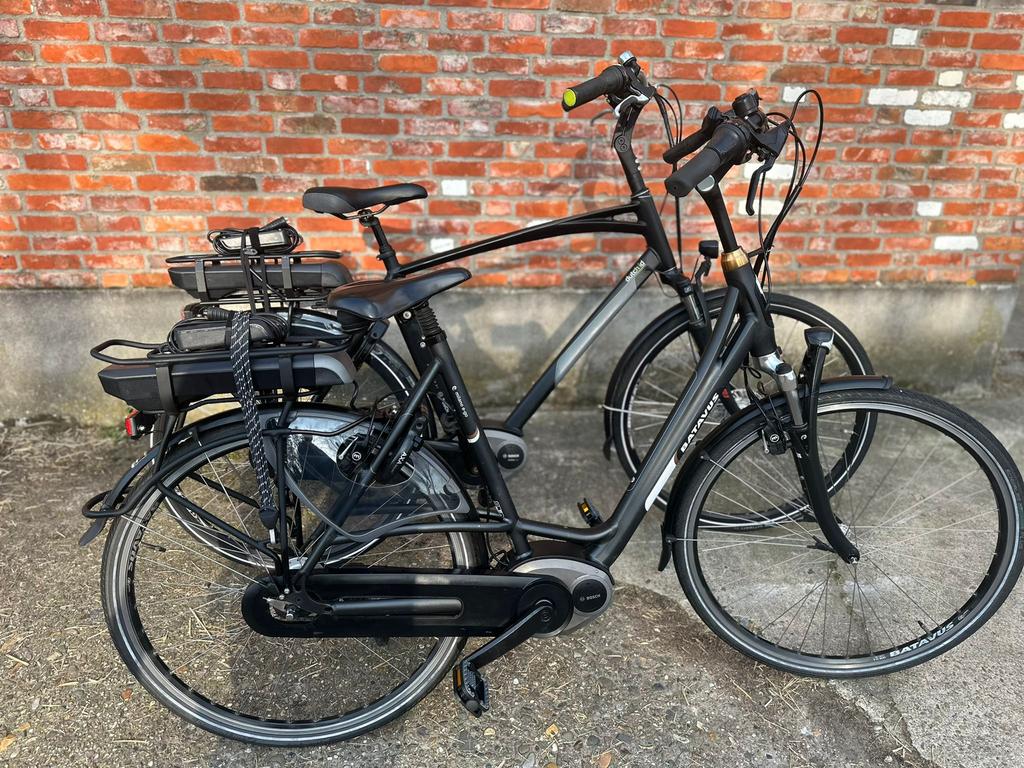 Set electrische bosch middenmotor fietsen, Zo goed als nieuw, 51 tot 55 cm, 50 km per accu of meer, Ophalen