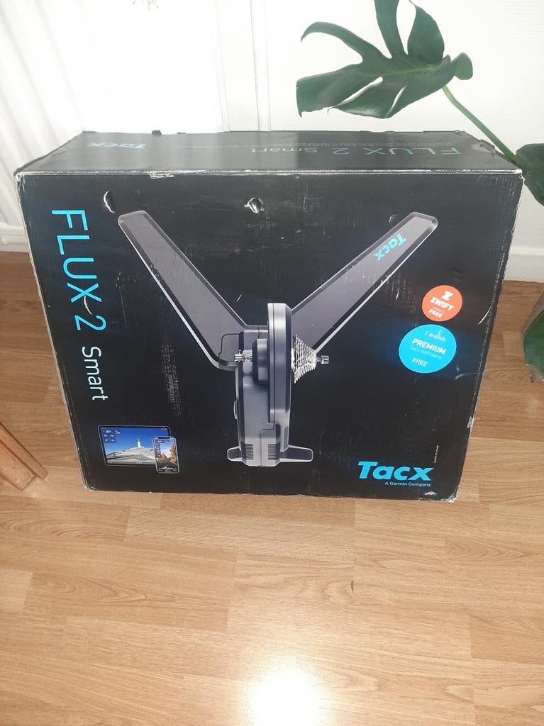 Tacx Flux2 smart fiets garmin simulator, Fietsen en Brommers, Ophalen